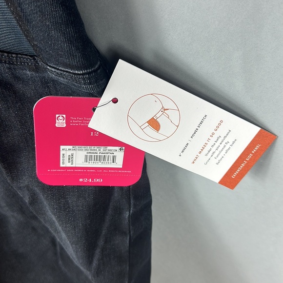 Women’s black maternity jean shorts. - Picture 4 of 4